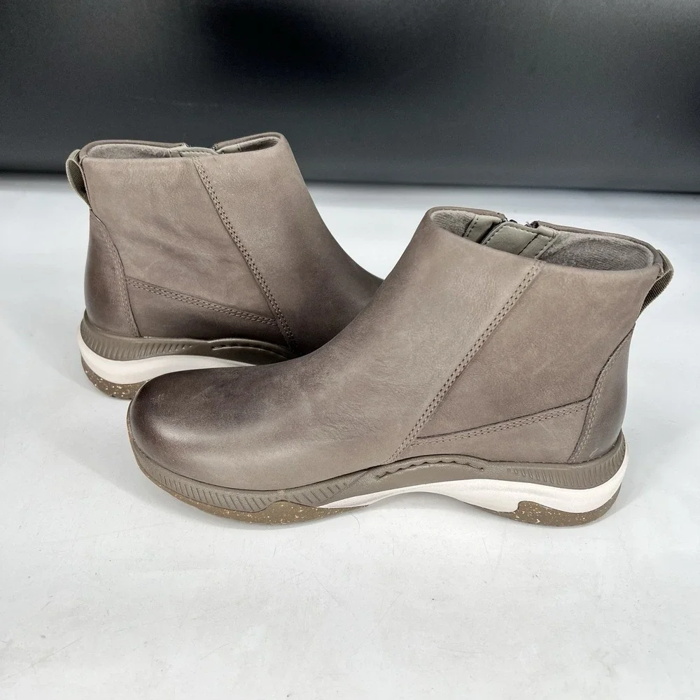 Dansko Margo‎ Waterproof Burnished Morel Brown Boots Size 36 (6.5 - 7) NWOB